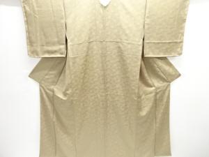 未使用品　作家物　菊模様織り出し一つ紋色無地着物